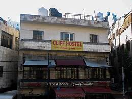 Cliff - Hostel
