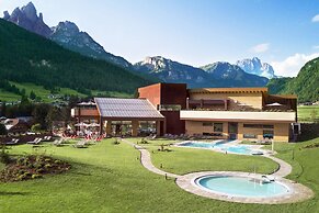 Hotel Ramon