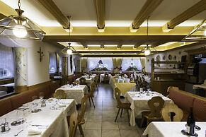 Hotel Ramon