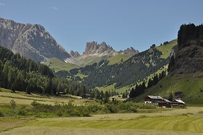Hotel Ramon