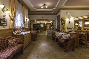 Hotel Ramon