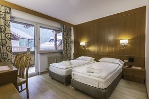 Hotel Ramon