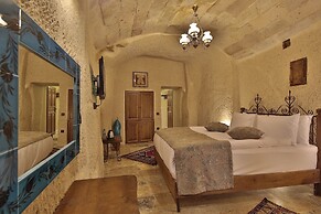 Aren Cave Hotel