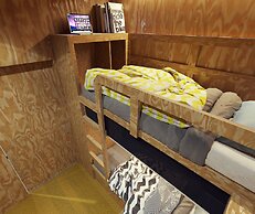 Twin Cities Melbourne - Hostel