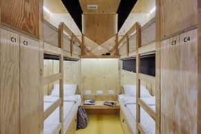 Twin Cities Melbourne - Hostel