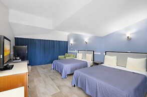 Warm Mineral Springs Motel