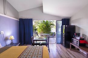 Warm Mineral Springs Motel