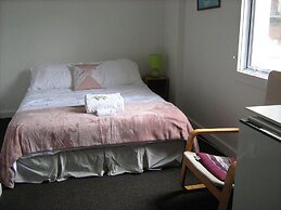 Downtown Backpackers