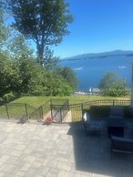 Belknap Point Inn
