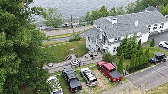 Belknap Point Inn