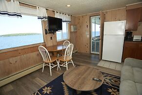 Belknap Point Inn