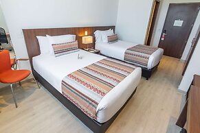 Best Western Plus Santa Marta Hotel