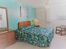 Royal Hawaiian Hospitality