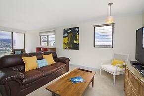 Royal Hawaiian Hospitality