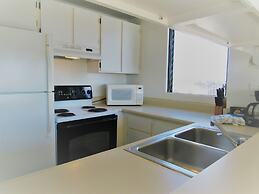 Royal Hawaiian Hospitality