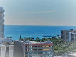 Royal Hawaiian Hospitality