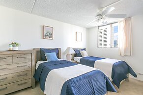 Royal Hawaiian Hospitality