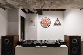 ARTIST HOTEL - BnA HOTEL Koenji