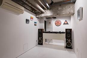 ARTIST HOTEL - BnA HOTEL Koenji