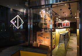 ARTIST HOTEL - BnA HOTEL Koenji