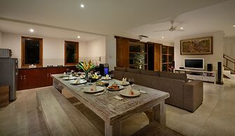 Balangan Beach Villa