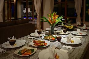 Balangan Beach Villa