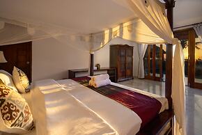 Balangan Beach Villa