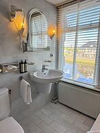 De Zon Hotel & Restaurant by Flow