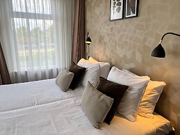 De Zon Hotel & Restaurant by Flow