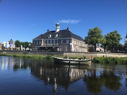 De Zon Hotel & Restaurant by Flow