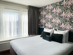 De Zon Hotel & Restaurant by Flow