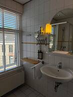 De Zon Hotel & Restaurant by Flow