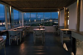 Serenità Luxury Suites