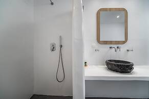 Serenità Luxury Suites