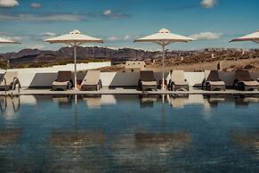 Serenità Luxury Suites