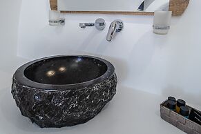 Serenità Luxury Suites