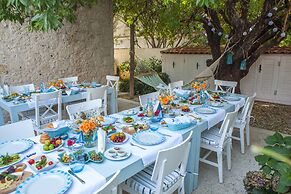 Alura Boutique Hotel