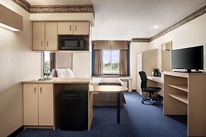 Travelodge by Wyndham Fort Scott