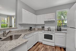 Runaway Beach Club Resort