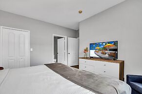 Runaway Beach Club Resort