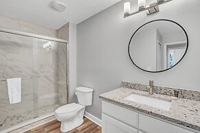 Runaway Beach Club Resort