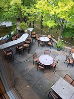 White Birch Inn
