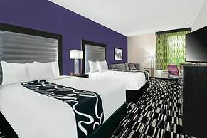 La Quinta Inn & Suites by Wyndham McAllen Convention Center