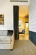 WATERMARK Baton Rouge, Autograph Collection