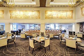 WATERMARK Baton Rouge, Autograph Collection