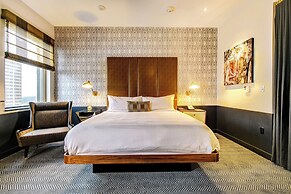 WATERMARK Baton Rouge, Autograph Collection