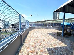 Loftel Station Hostel