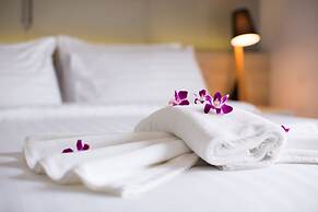 Snoozz Hotel - Hostel