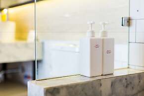 Snoozz Hotel - Hostel