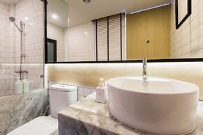 Snoozz Hotel - Hostel